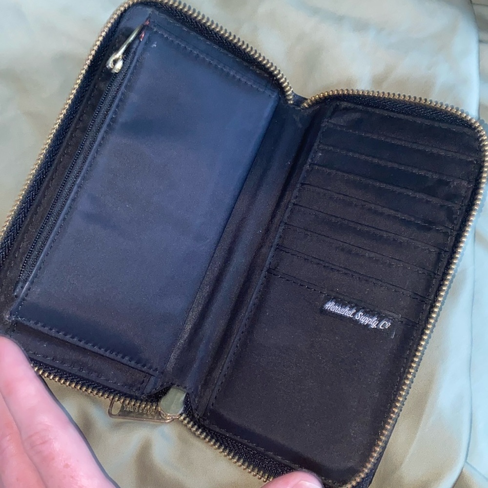 Black Leather Zip Wallet - Picture 2 of 6